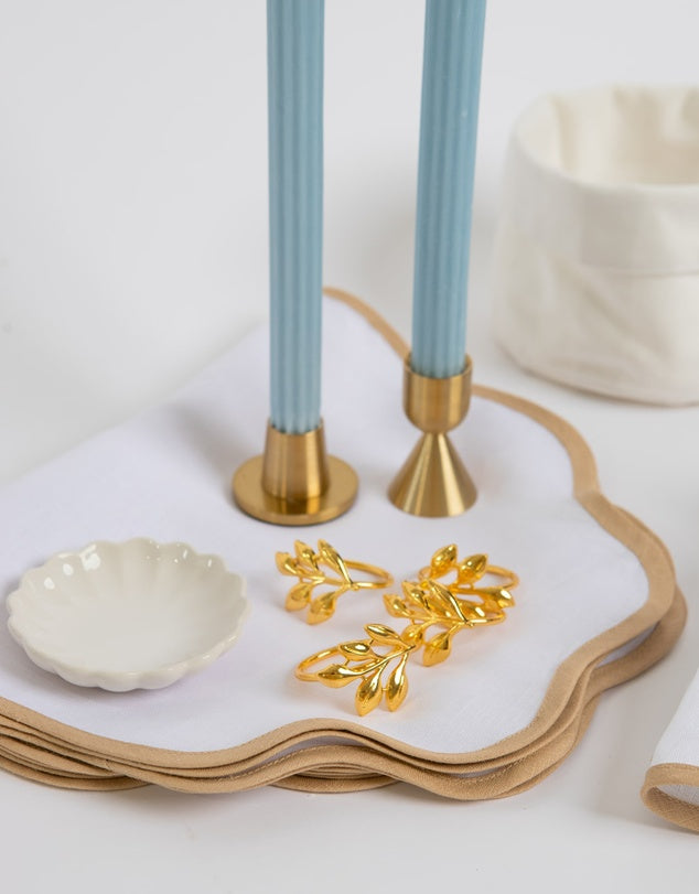 Linen Table Placemet and Napkins Set with Scalloped Edges