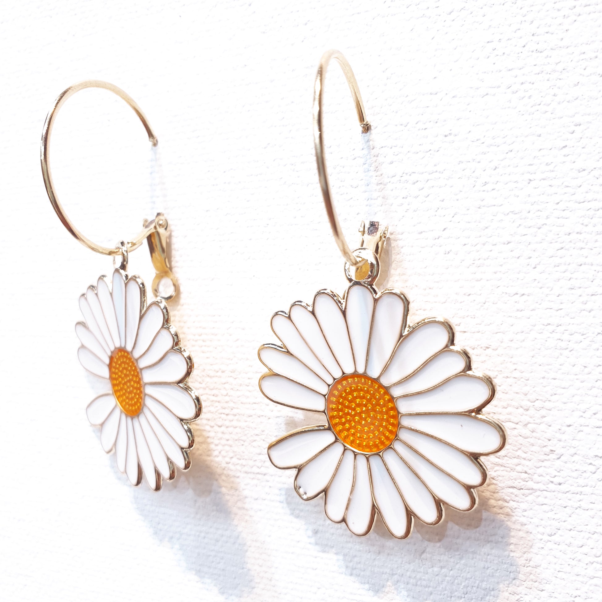 White Daisy Earrings