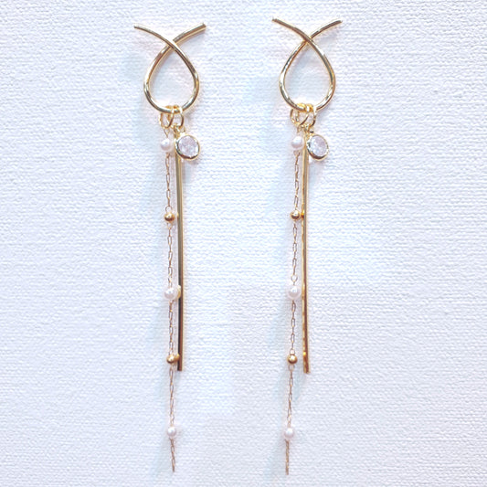 Gold Knot Dangle Earrings