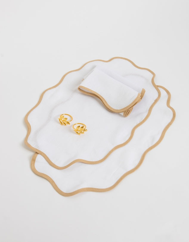 Linen Table Placemet and Napkins Set with Scalloped Edges