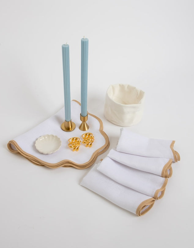 Linen Table Placemet and Napkins Set with Scalloped Edges