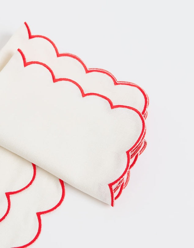 Linen Table Placemet and Napkins Set with Embroidered Scalloped Edges