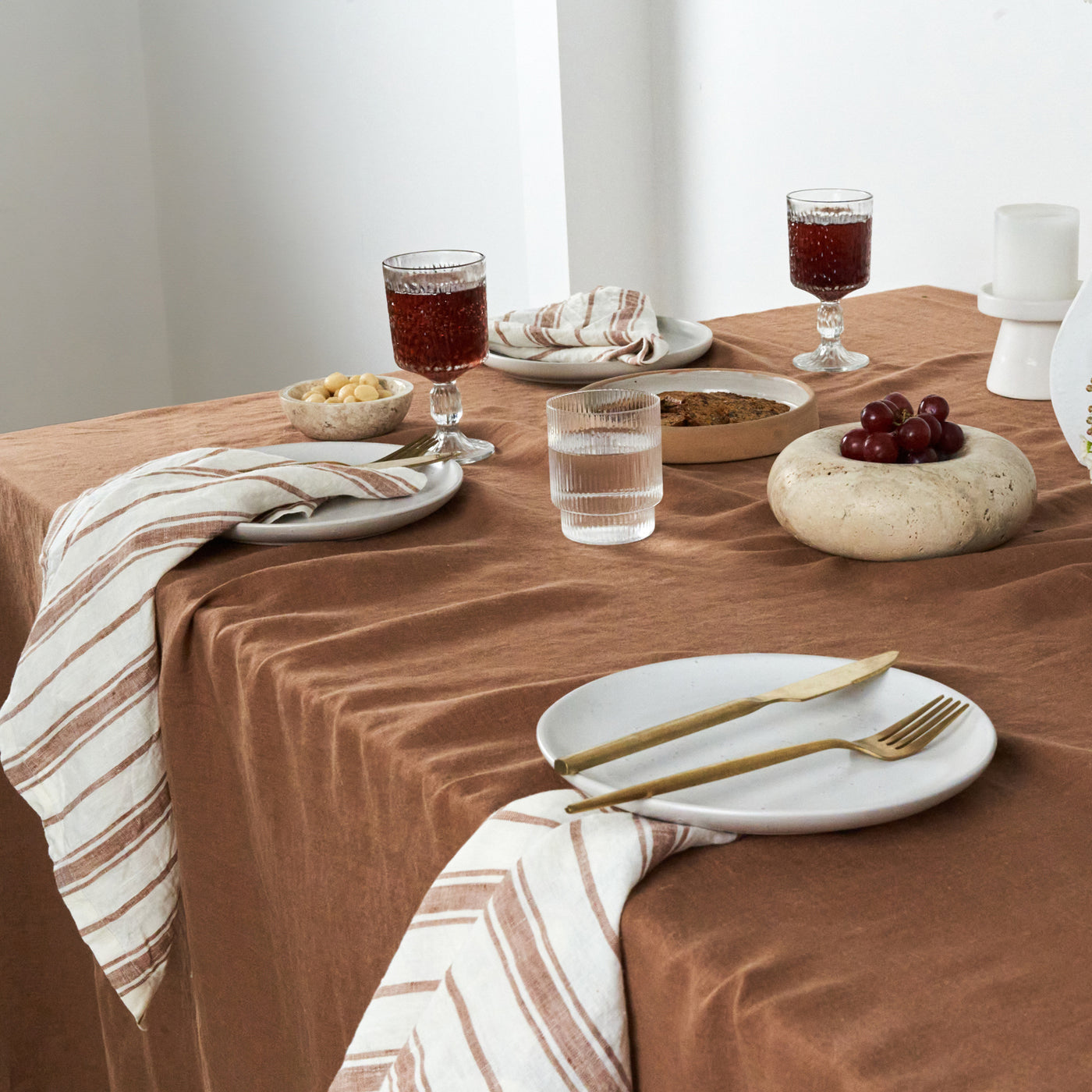 Hazlenut Table Cloth