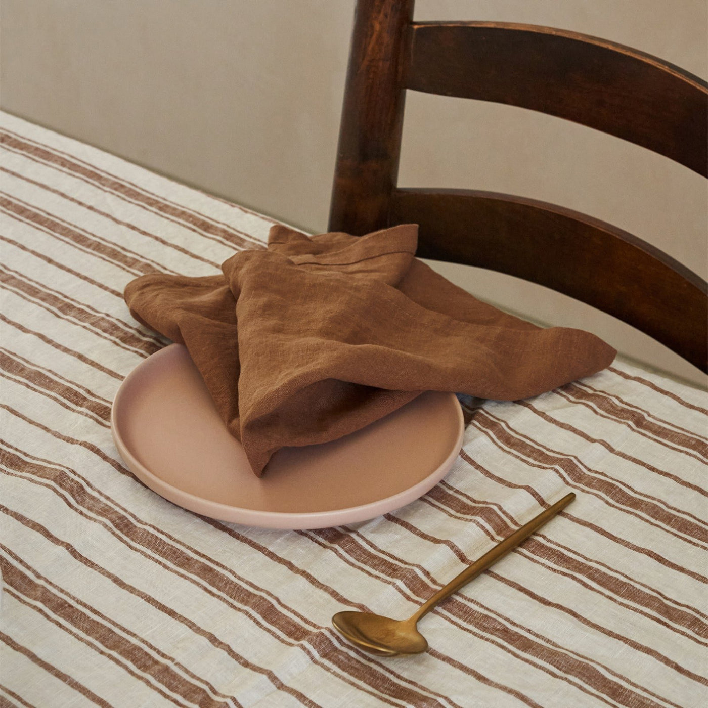 100% Linen Napkin Set Hazlenut