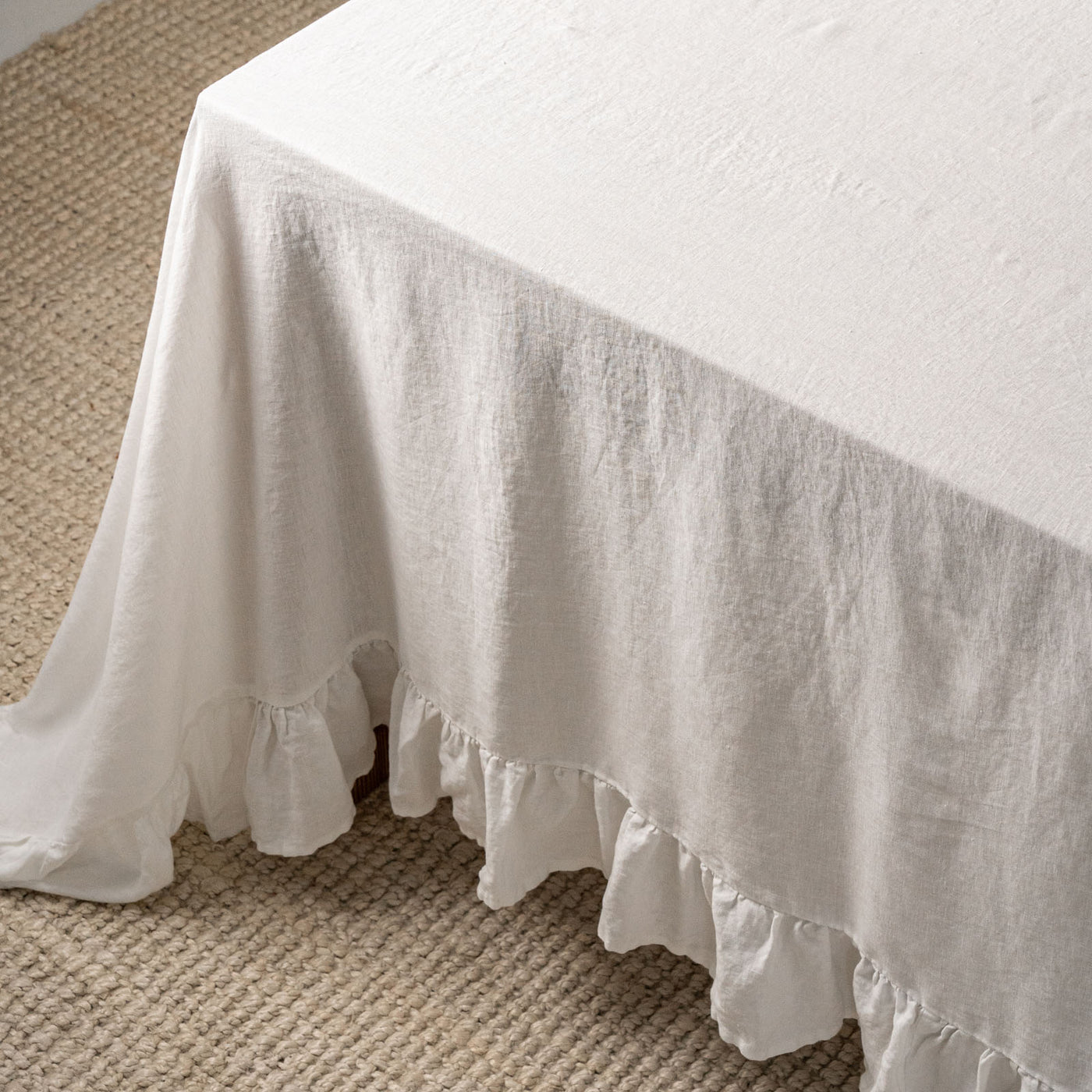 White Table Cloth with Ruffles