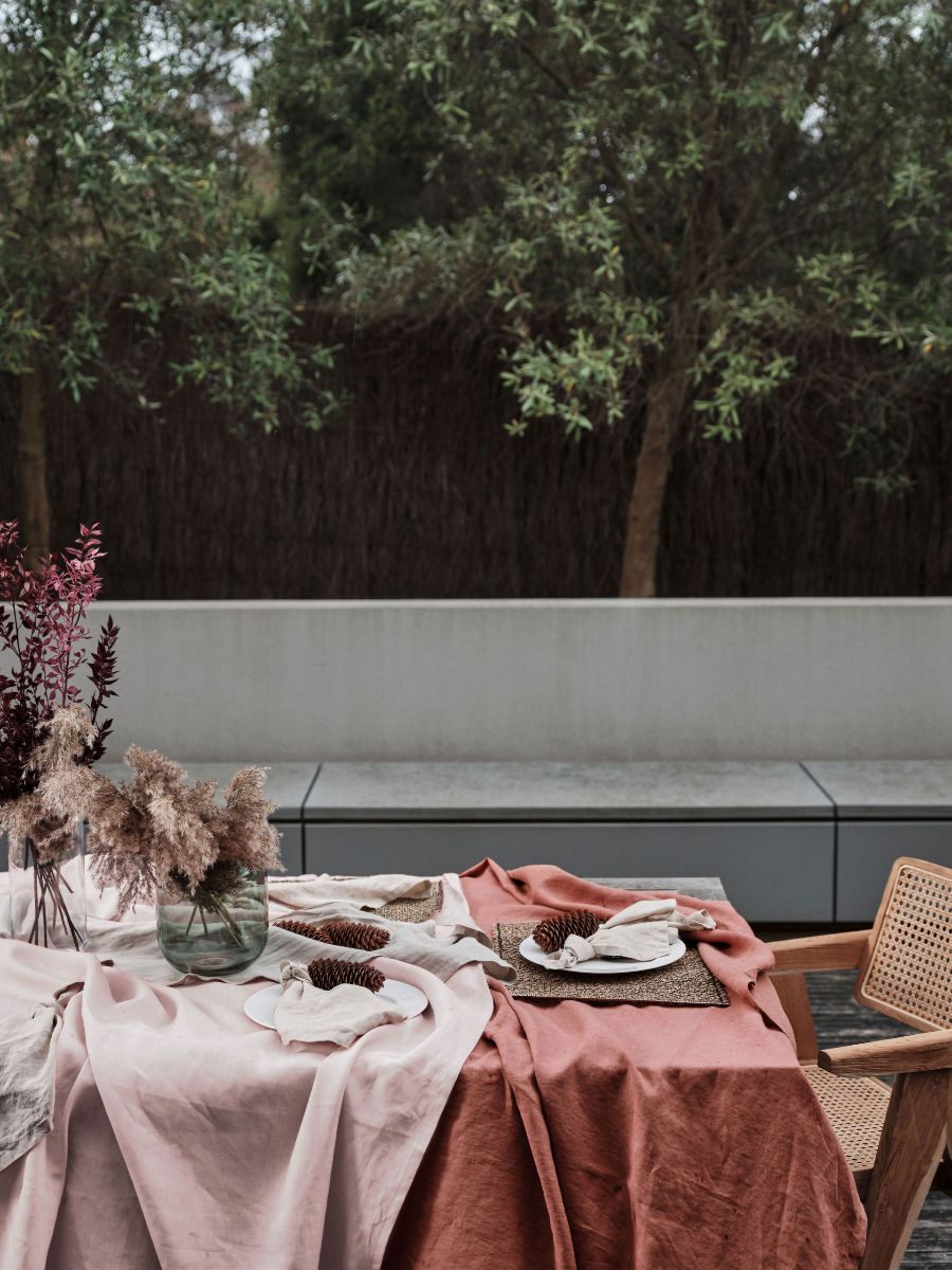 100% Linen Table Cloth