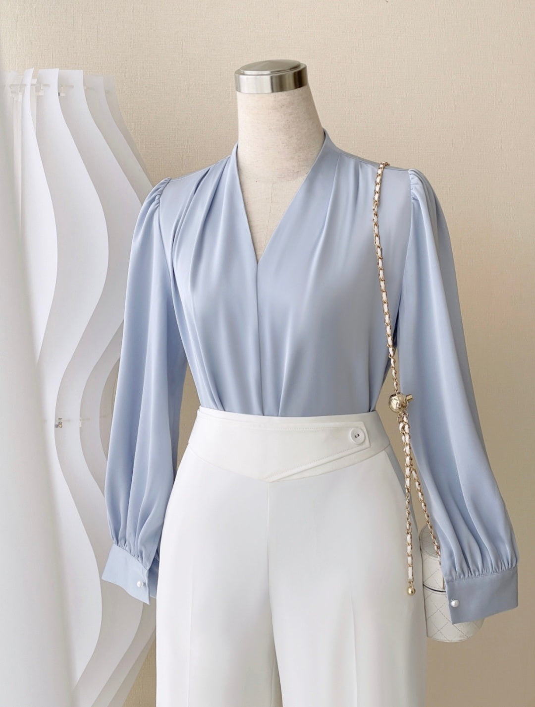 Long Sleeve Top with V-Neck and Gathered Details in Crepe Georgette